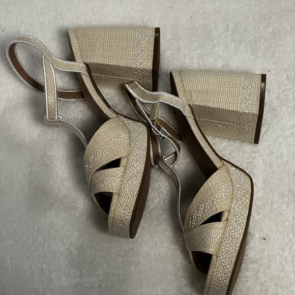 Wild pair Harperr White Linen Strap Sandals Cork Heel 8.5 NEW - Picture 8 of 15
